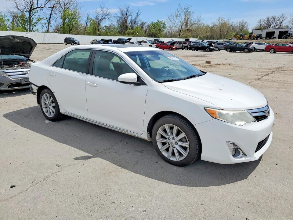 Photo 4 from auction – 2014 TOYOTA CAMRY with VIN 4T1BK1FK6EU547545