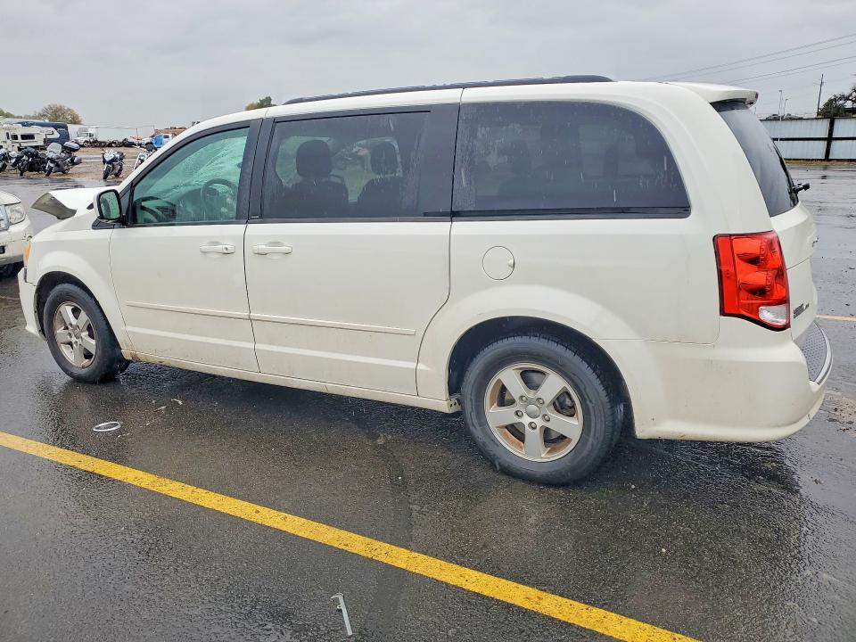 Photo 2 from auction – 2013 DODGE GRAND CARAVAN with VIN 2C4RDGCG3DR655729