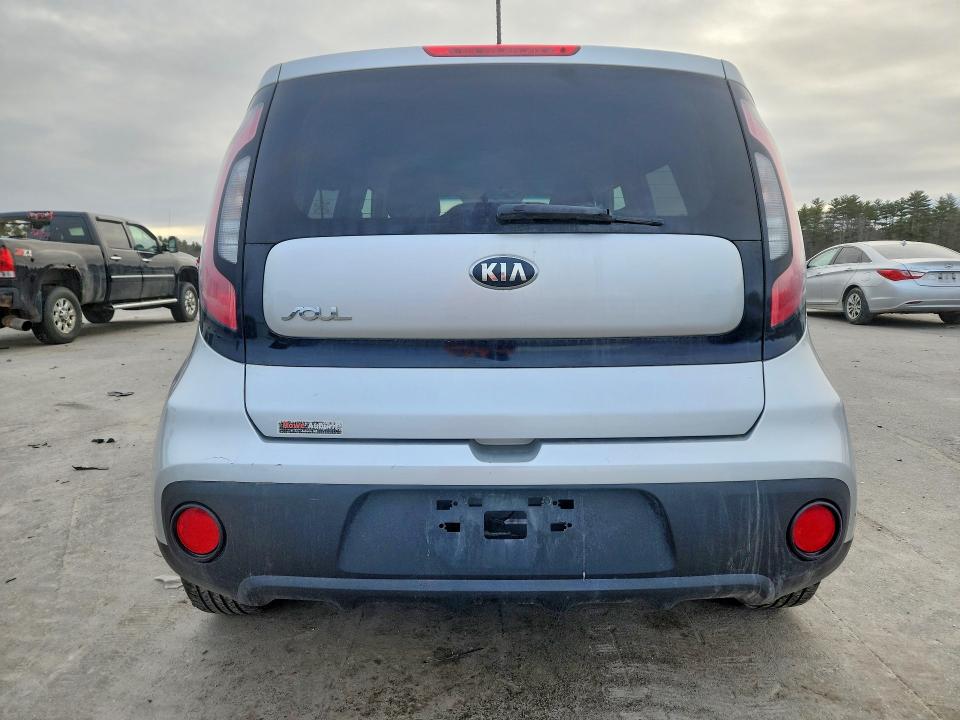Photo 6 from auction – 2017 KIA SOUL with VIN KNDJN2A2XH7455667