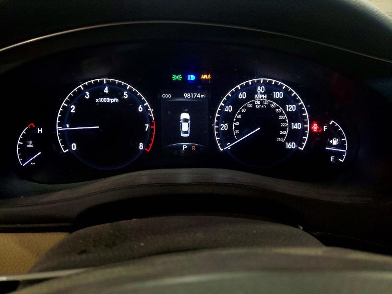 Photo 9 from auction – 2012 HYUNDAI GENESIS with VIN KMHGC4DH6CU185922