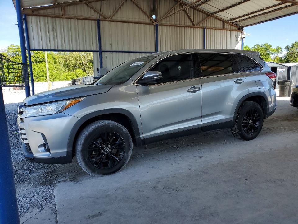 TOYOTA HIGHLANDER 2019 with VIN 5TDZZRFH1KS347643 - Photo from auction