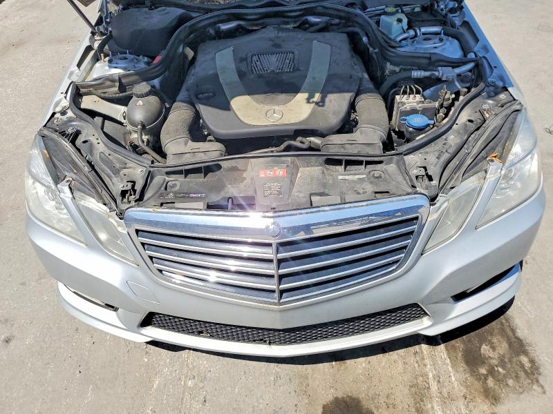 Photo 11 from auction – 2011 MERCEDES-BENZ E-CLASS with VIN WDDHF8HB5BA466256