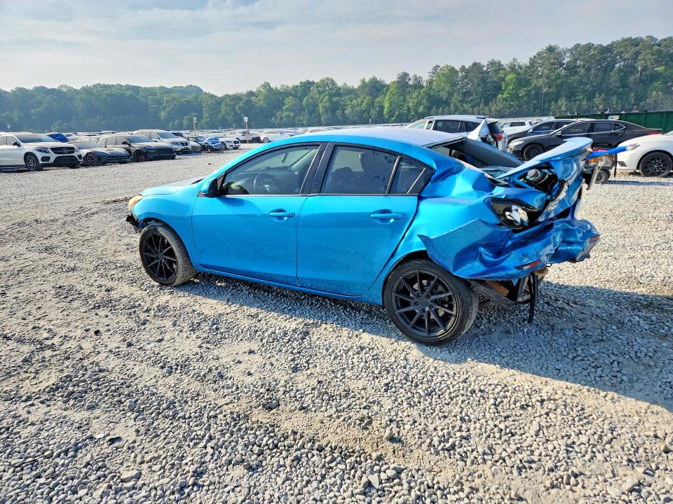 Снимка 2 от търг – 2010 MAZDA 3 с VIN JM1BL1S50A1322552