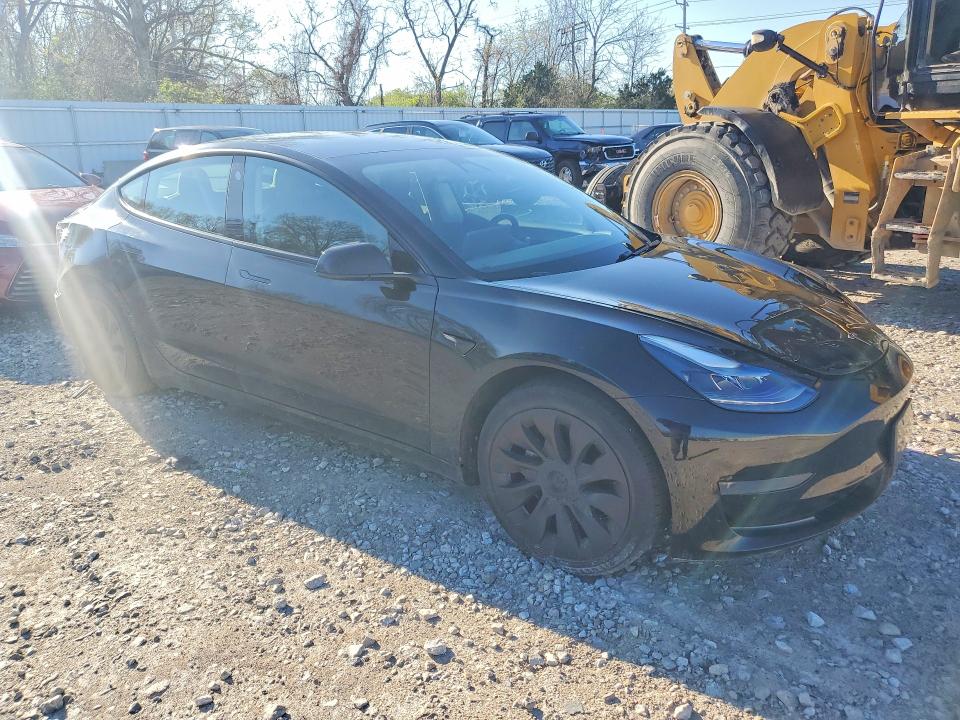 Photo 4 from auction – 2021 TESLA MODEL 3 with VIN 5YJ3E1EAXMF031687