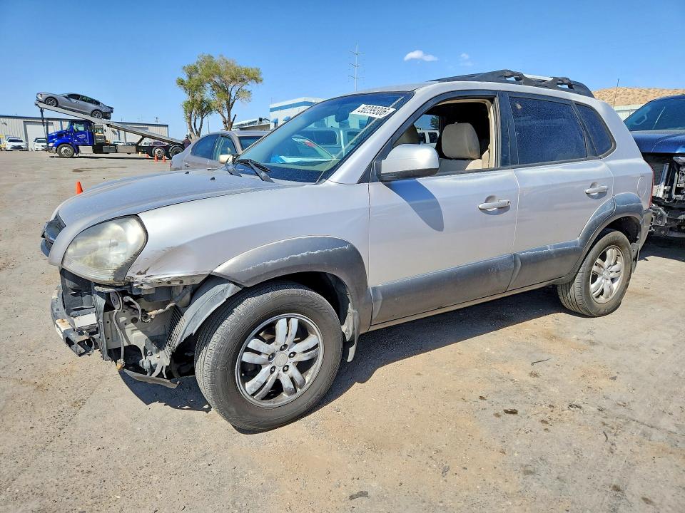 HYUNDAI TUCSON 2006 with VIN KM8JN12D06U394740 - Photo from auction