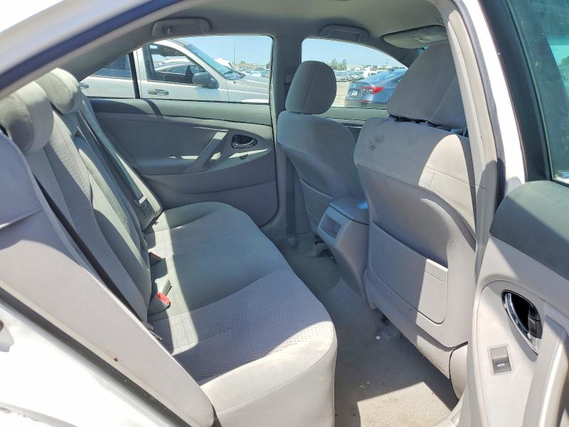 Photo 10 from auction – 2011 TOYOTA CAMRY with VIN 4T4BF3EK8BR108401