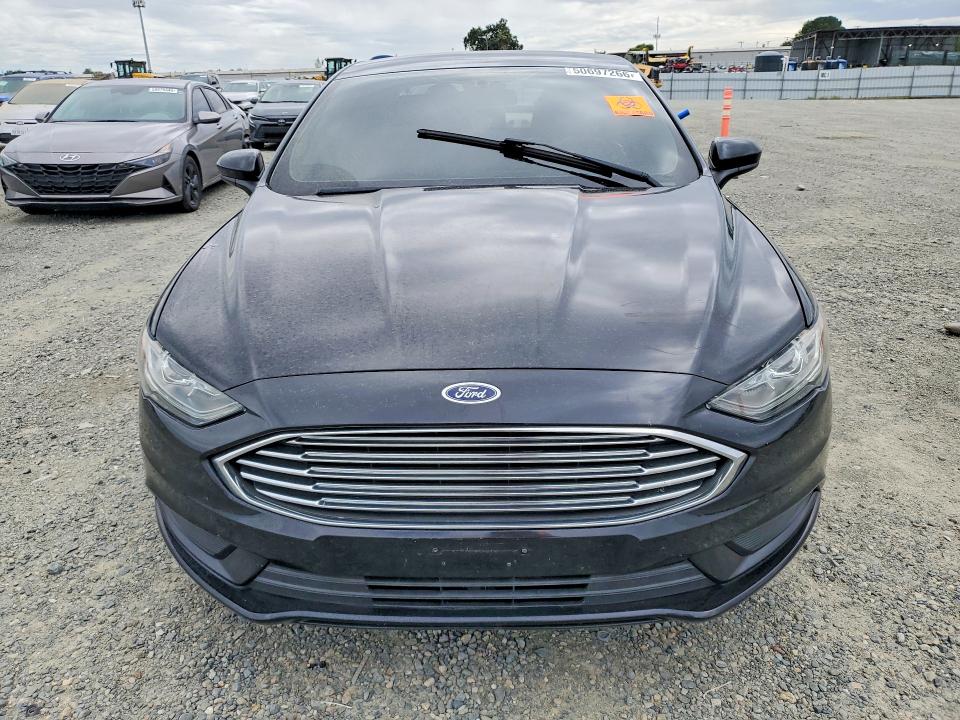 Photo 5 from auction – 2017 FORD FUSION with VIN 3FA6P0H77HR308159