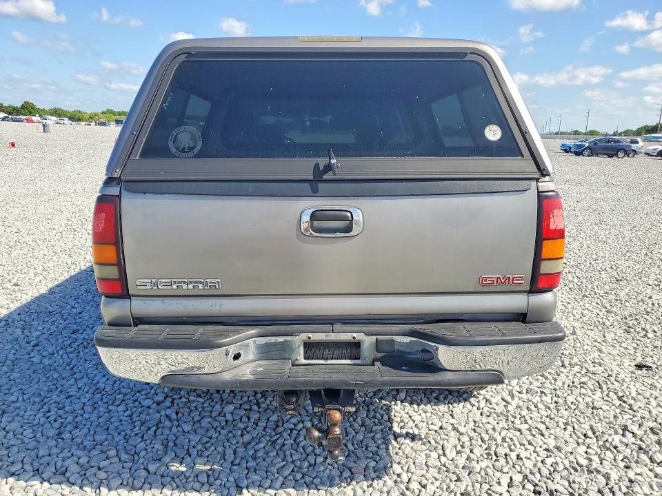 Photo 6 from auction – 2006 GMC NEW SIERRA with VIN 2GTEK13T061235250