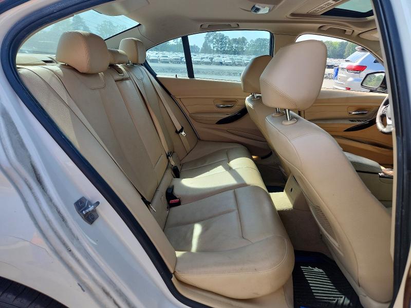 Photo 10 from auction – 2015 BMW 328 with VIN WBA3A5C50FF607730