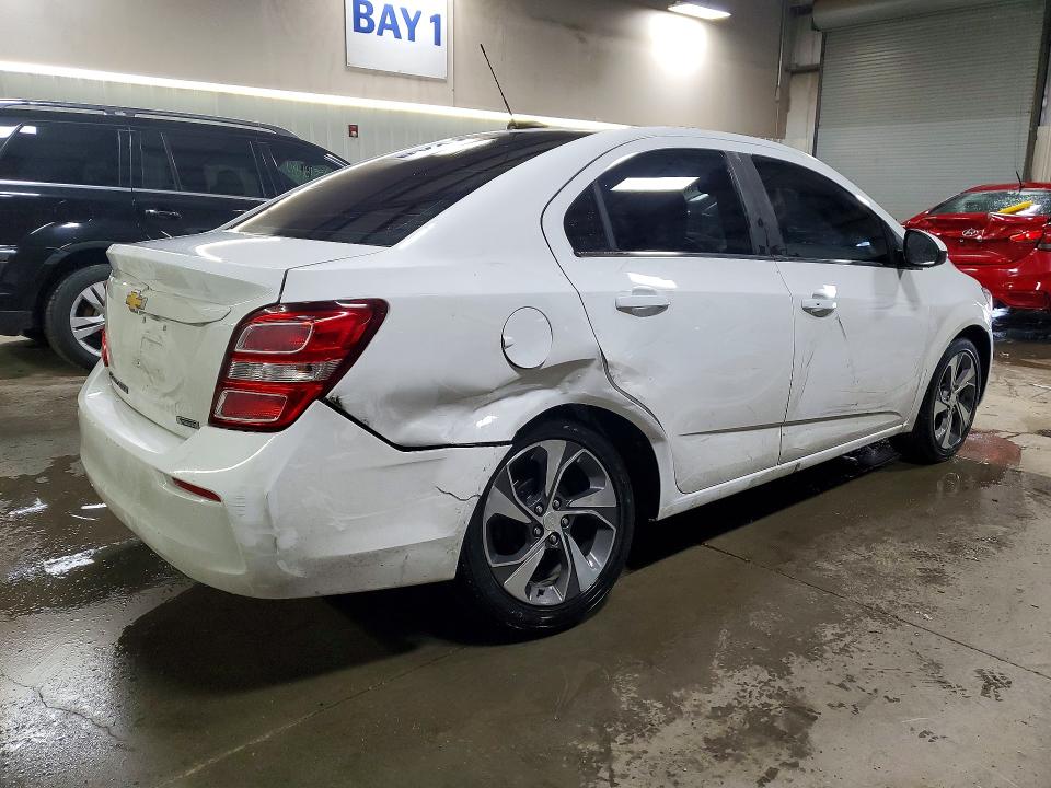 Photo 3 from auction – 2019 CHEVROLET SONIC with VIN 1G1JF5SB8K4122060