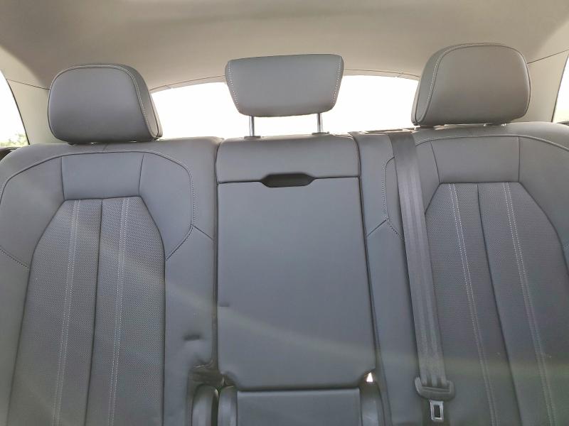 Photo 10 from auction – 2025 AUDI Q5 with VIN WA12AAGUXS2057683