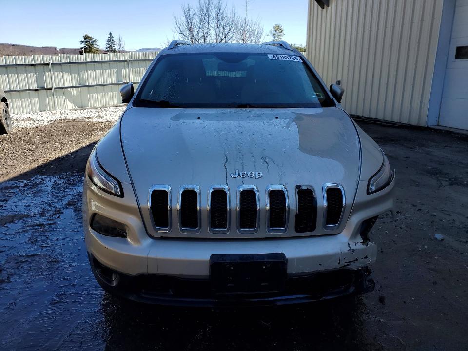 Photo 5 from auction – 2015 JEEP CHEROKEE with VIN 1C4PJMCS9FW745125