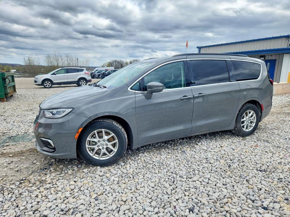 2022 CHRYSLER PACIFICA