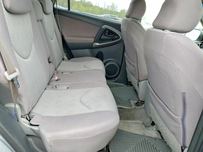 Photo 11 from auction – 2007 TOYOTA RAV4 with VIN JTMBD35V475072576