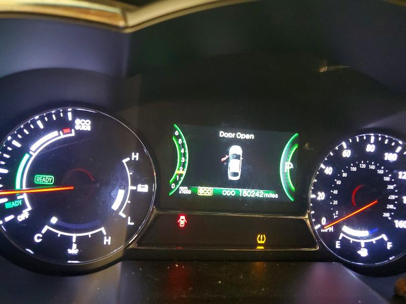 Zdjęcie 9 z aukcji – 2013 KIA OPTIMA z VIN KNAGM4AD5D5052290