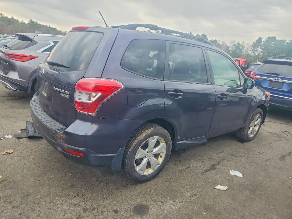 Photo 3 from auction – 2015 SUBARU FORESTER with VIN JF2SJAGCXFH577111