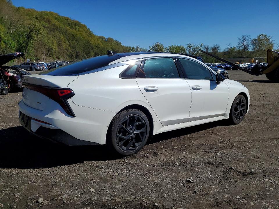 Photo 3 from auction – 2026 KIA K5 with VIN KNAG64J74T5430652