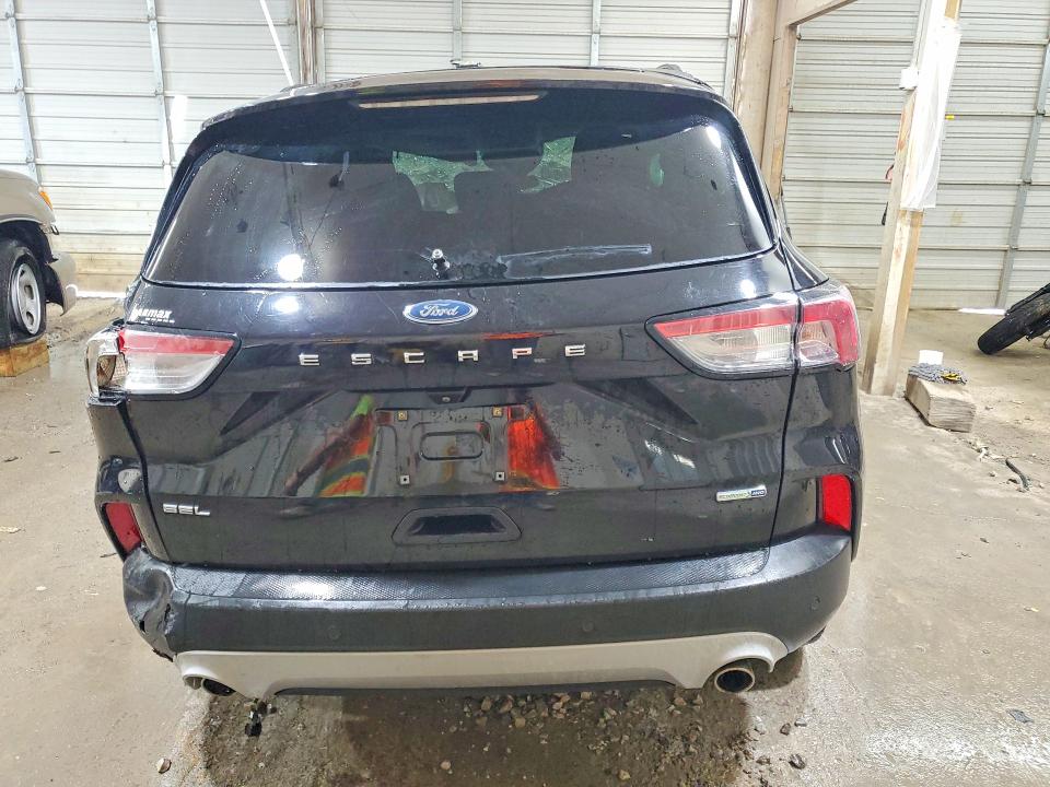 Photo 6 from auction – 2020 FORD ESCAPE with VIN 1FMCU9H62LUC30274