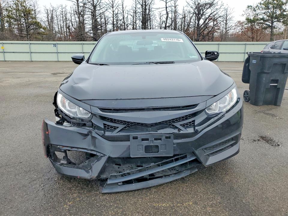 Photo 5 from auction – 2017 HONDA CIVIC with VIN 19XFC2F57HE003724
