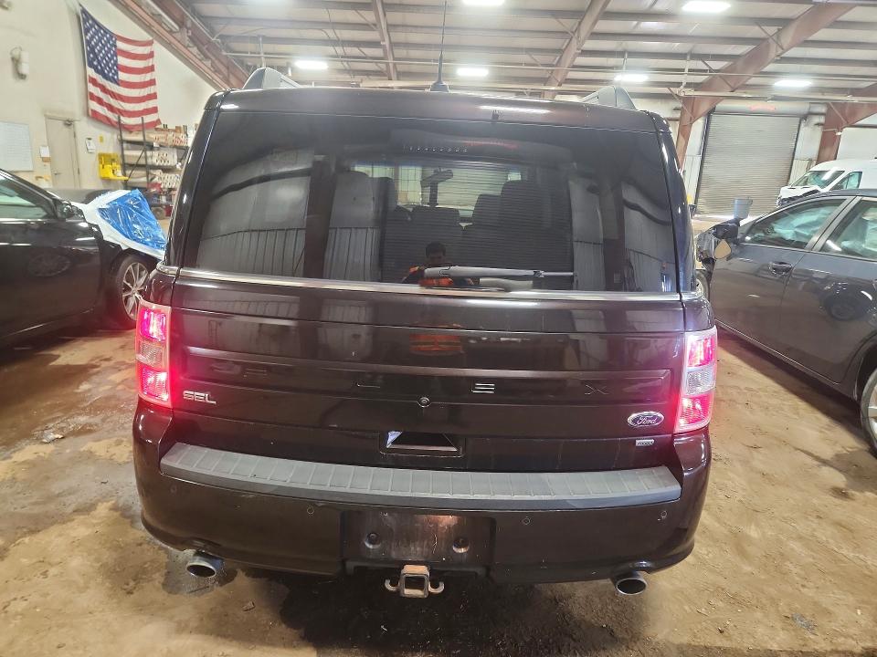 Photo 6 from auction – 2014 FORD FLEX with VIN 2FMHK6C88EBD36580