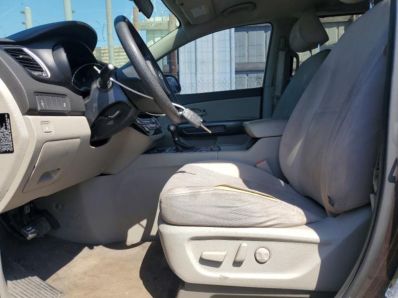 Photo 7 from auction – 2016 KIA SEDONA with VIN KNDMB5C14G6151444