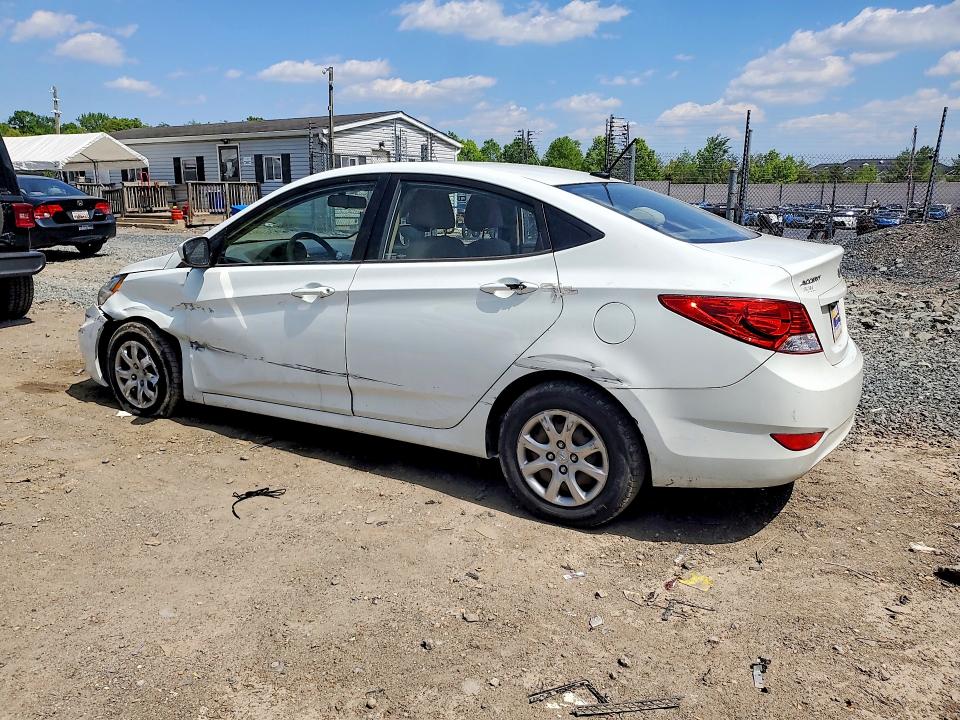 Photo 2 from auction – 2014 HYUNDAI ACCENT with VIN KMHCT4AE2EU744247