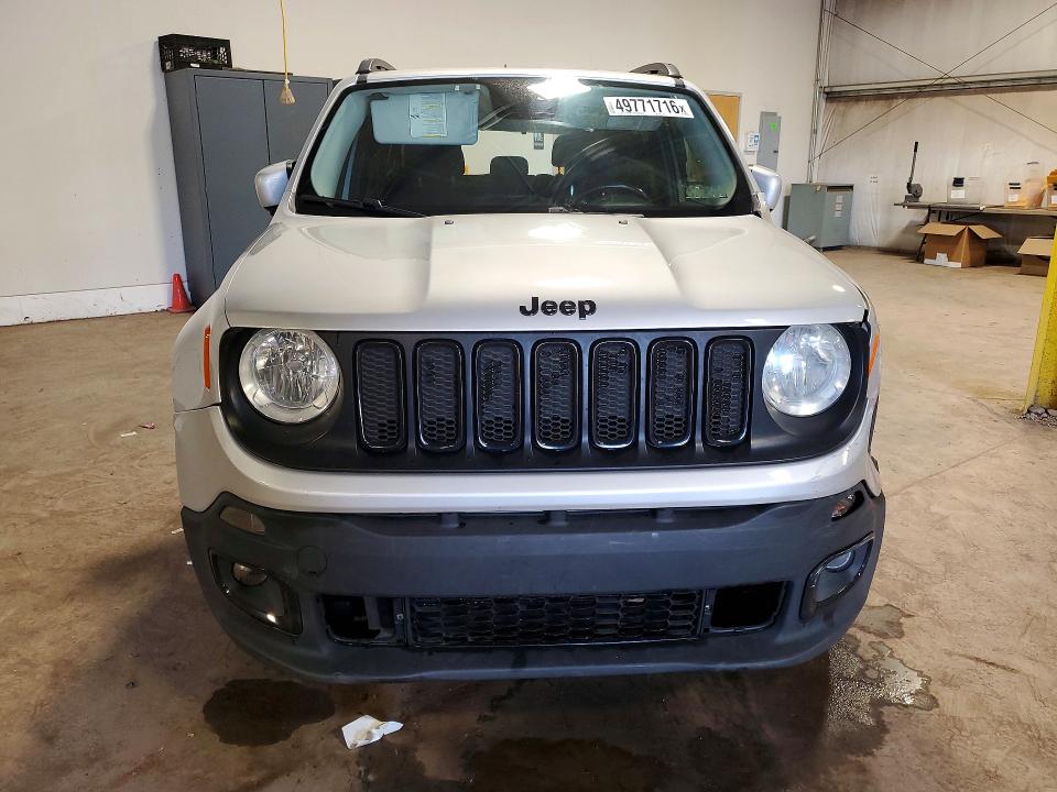 Photo 5 from auction – 2017 JEEP RENEGADE with VIN ZACCJBBB2HPF33834