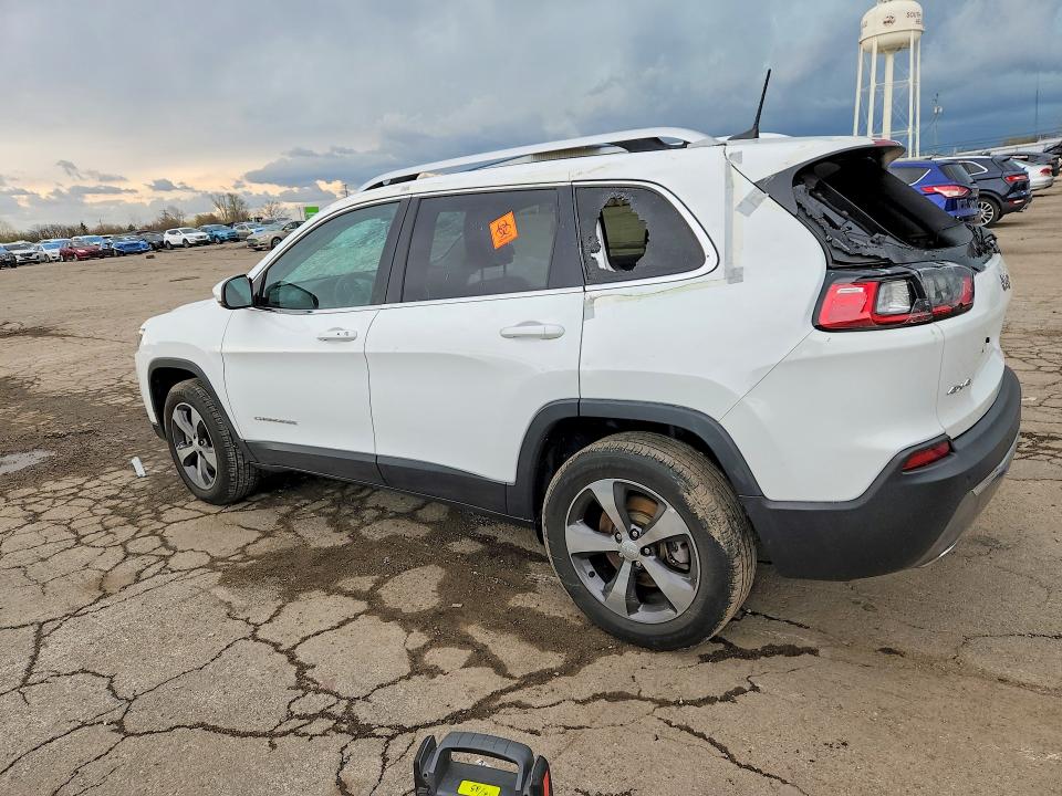 Photo 2 from auction – 2020 JEEP CHEROKEE with VIN 1C4PJMDN6LD557498