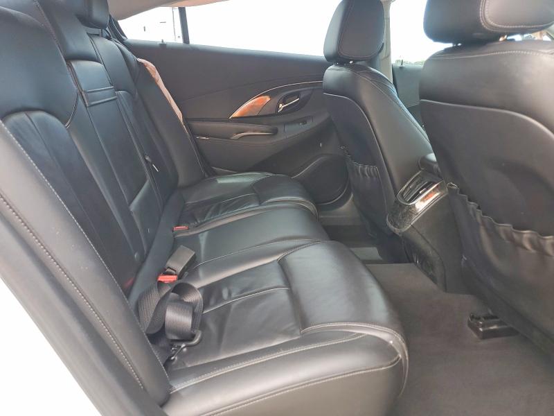 Photo 10 from auction – 2016 BUICK LACROSSE with VIN 1G4GB5G34GF161783