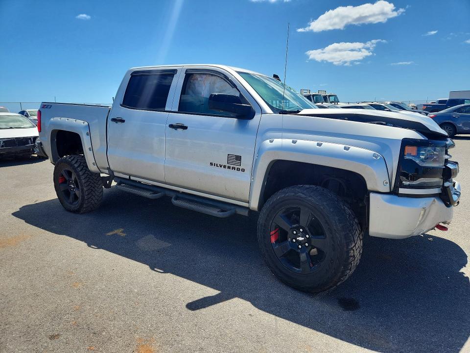 Photo 4 from auction – 2018 CHEVROLET SILVERADO with VIN 3GCUKSEC3JG557573