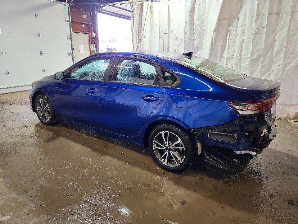 Photo 2 from auction – 2023 KIA FORTE with VIN 3KPF24AD5PE542371