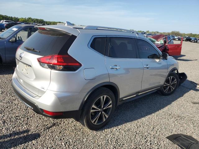 Снимка 3 от търг – 2017 NISSAN ROGUE с VIN JN8AT2MT2HW405334