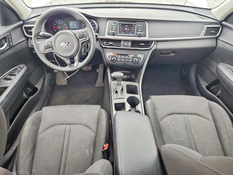 Photo 8 from auction – 2016 KIA OPTIMA with VIN 5XXGT4L38GG032917