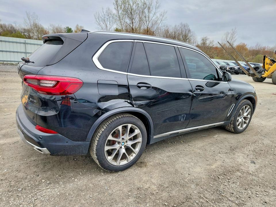 Photo 3 from auction – 2019 BMW X5 with VIN 5UXCR6C50KLL02224