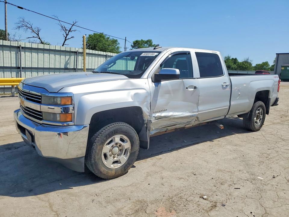 CHEVROLET SILVERADO 2015 with VIN 1GC1KVEBXFF543044 - Photo from auction