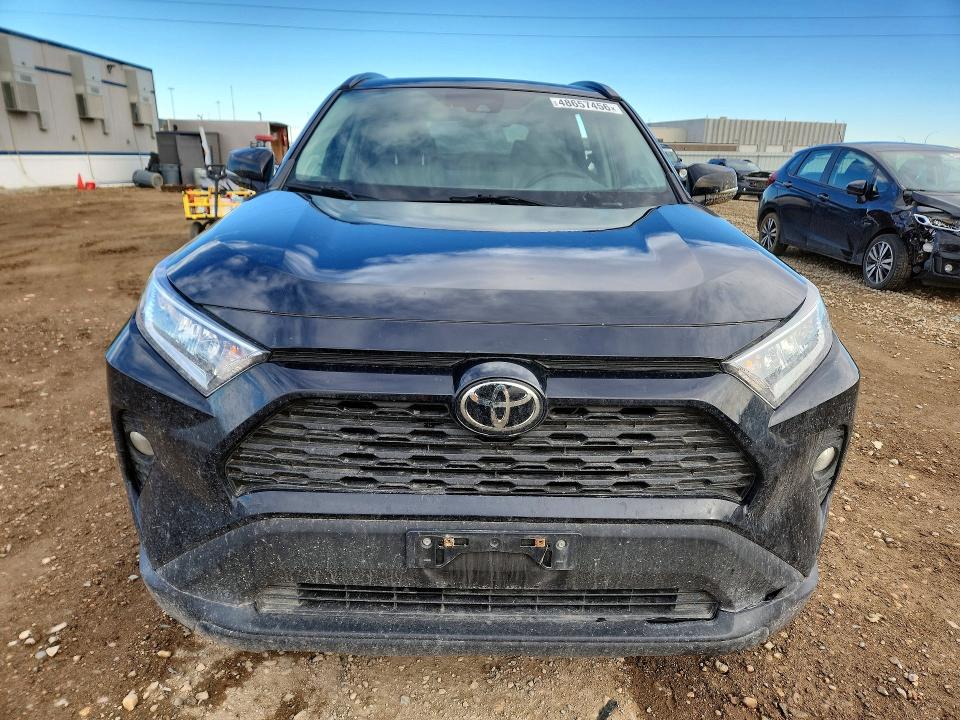 Photo 5 from auction – 2021 TOYOTA RAV4 with VIN 2T3A1RFVXMC180440