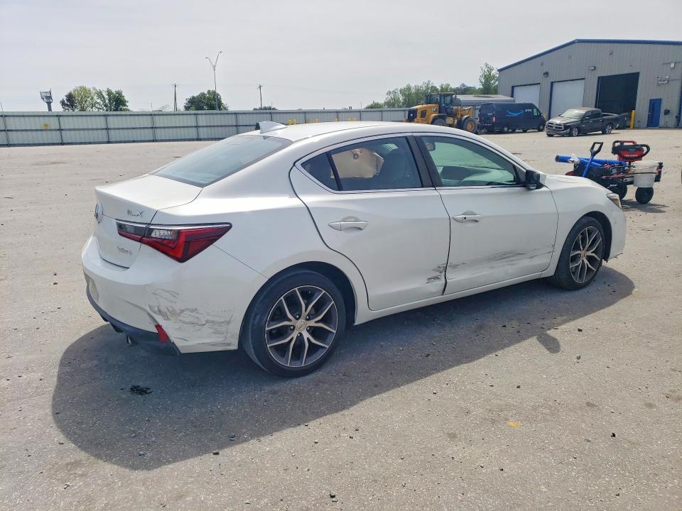 Photo 3 from auction – 2019 ACURA ILX with VIN 19UDE2F75KA015160