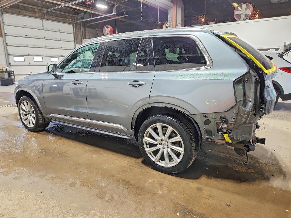 Photo 2 from auction – 2017 VOLVO XC90 with VIN YV4BC0PL6H1171130