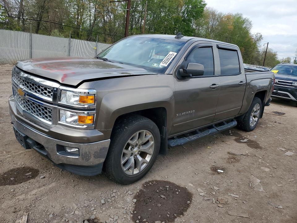 CHEVROLET SILVERADO 2015 with VIN 3GCUKREC3FG140986 - Photo from auction