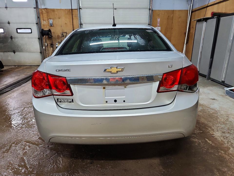Photo 6 from auction – 2011 CHEVROLET CRUZE with VIN 1G1PF5S96B7177466
