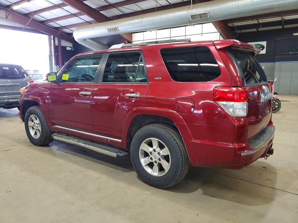 Zdjęcie 2 z aukcji – 2011 TOYOTA 4RUNNER z VIN JTEBU5JR0B5066380