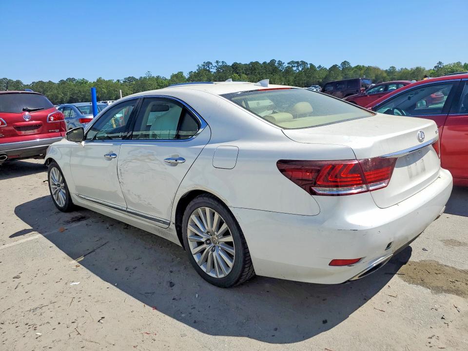 Photo 2 from auction – 2017 LEXUS LS 460 with VIN JTHCL5EF7H5028874