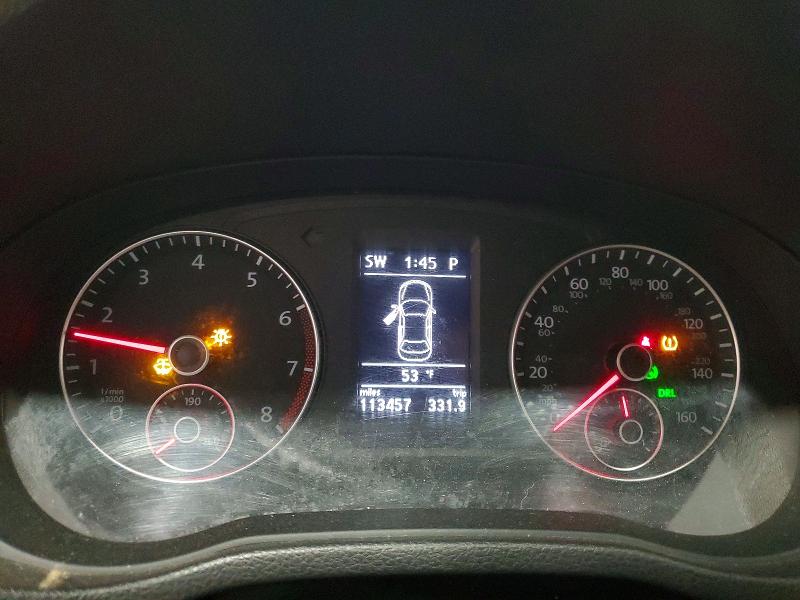 Photo 9 from auction – 2012 VOLKSWAGEN PASSAT with VIN 1VWBP7A34CC020192