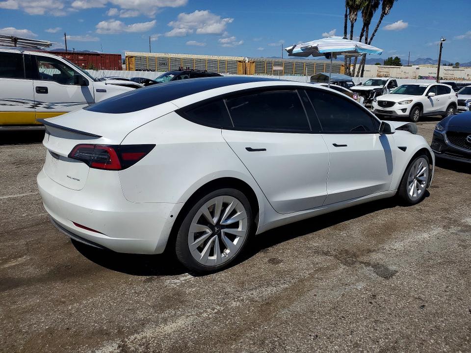 Photo 3 from auction – 2021 TESLA MODEL 3 with VIN 5YJ3E1EB0MF015555