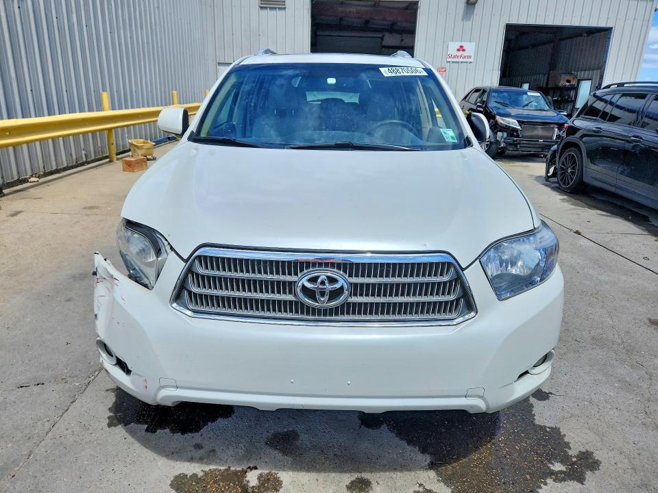Photo 5 from auction – 2010 TOYOTA HIGHLANDER HYBRID with VIN JTEJW3EH8A2039889