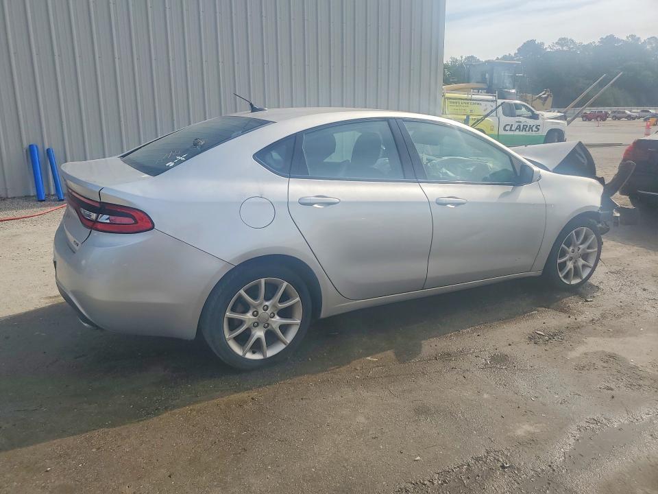 Photo 3 from auction – 2013 DODGE DART with VIN 1C3CDFBAXDD303221