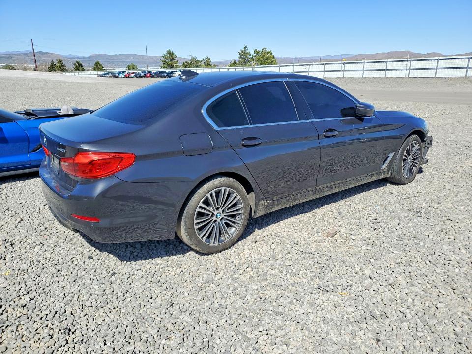 Photo 3 from auction – 2019 BMW 540 with VIN WBAJE5C52KG919015