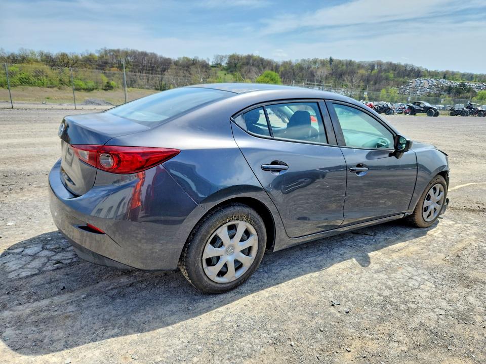 Photo 3 from auction – 2014 MAZDA 3 with VIN JM1BM1U72E1168850