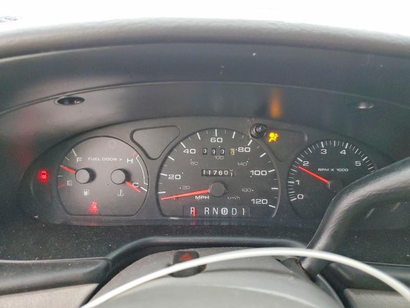 Photo 9 from auction – 2002 FORD TAURUS with VIN 1FAFP53292G211522