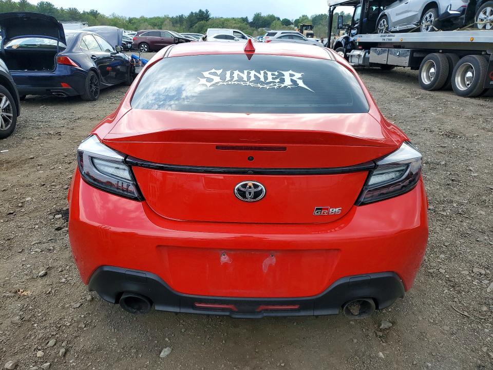 Photo 6 from auction – 2023 TOYOTA GR 86 with VIN JF1ZNBE19P9760915